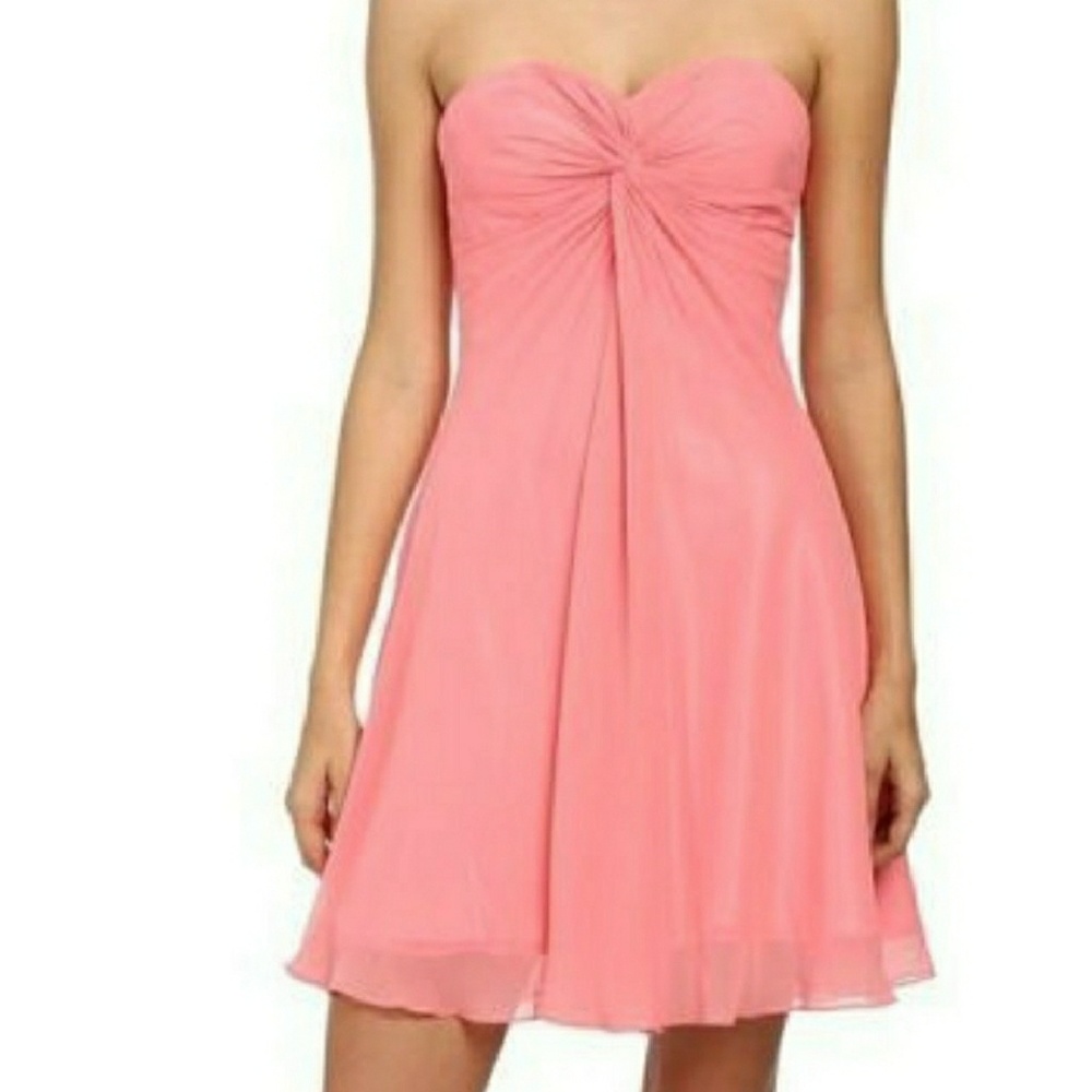 Strapless lace up dress